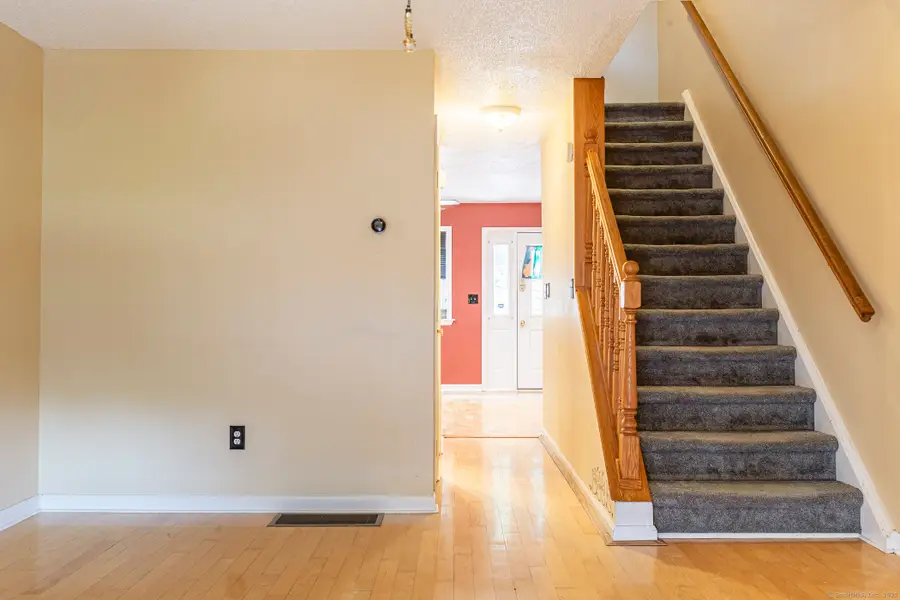 273 Derby Avenue #501, Derby, CT 06418 - Image #2