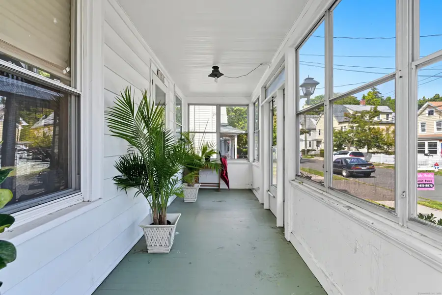 52 Fourth Avenue, West Haven, CT 06516 - Image #3