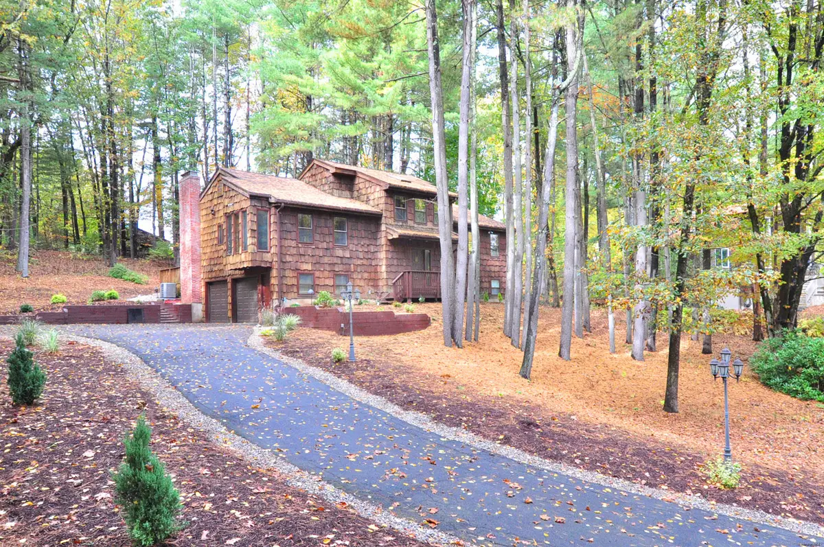 39 Woodduck Farms Road, Windsor, CT 06095 - Image #1