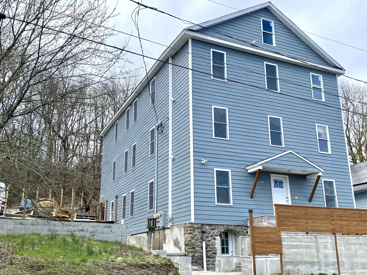 218 Charles Street, Waterbury, CT 06708 - #1
