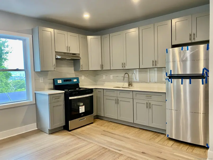 218 Charles Street, Waterbury, CT 06708 - #3