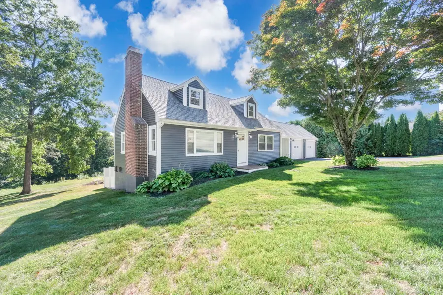 196 East Chippens Hill Road, Burlington, CT 06013 - Image #2