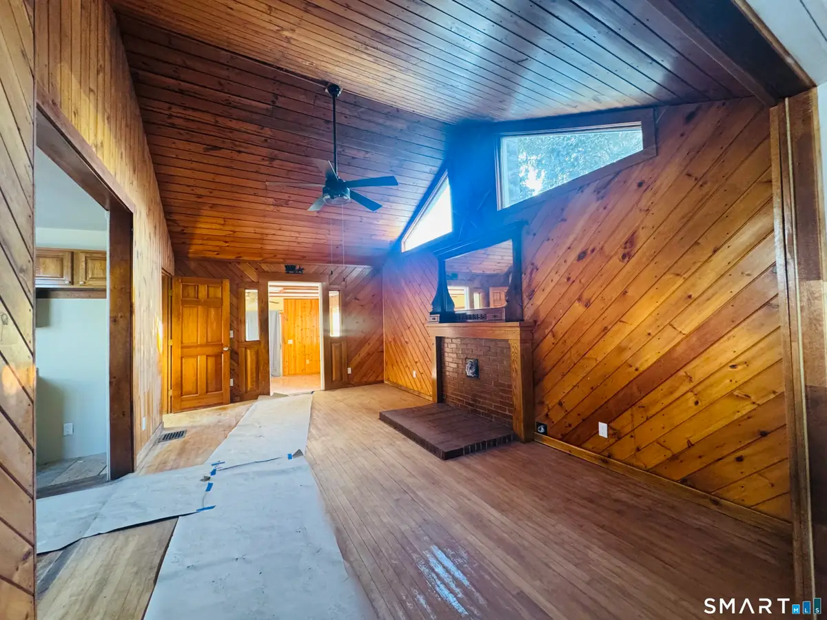 23 High Street, Moosup, CT 06354 - #1