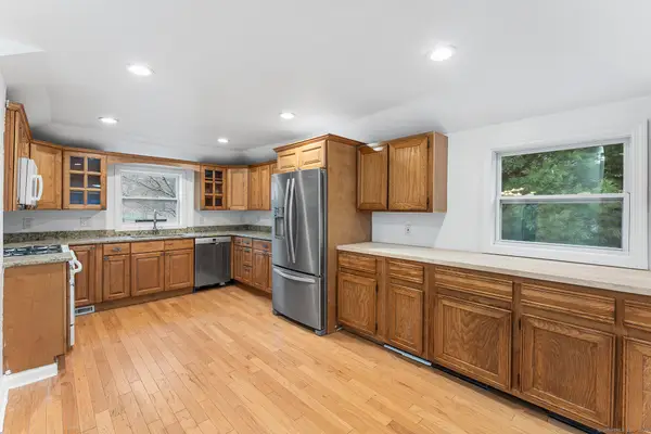 20 Georgetown Road, Weston, CT 06883