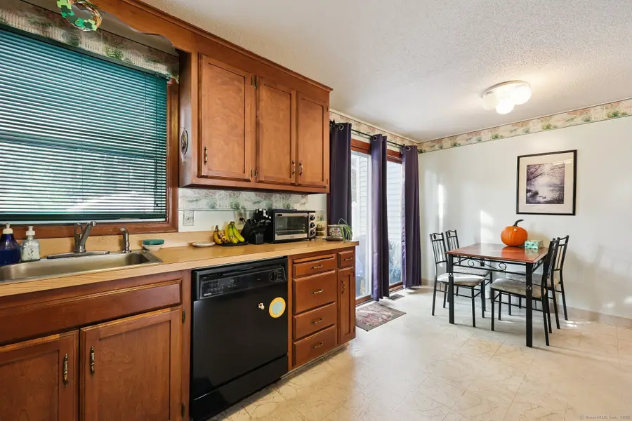 11 Saint Marc Cir O Circle, South Windsor, CT 06074 - Image #2