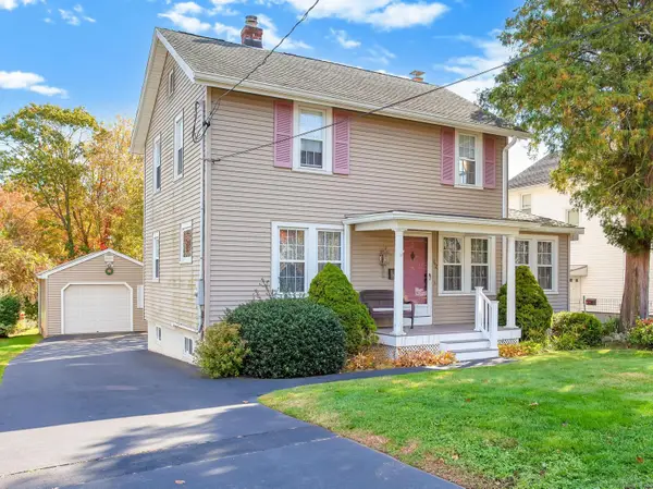 62 South Montowese Street, Branford, CT 06405