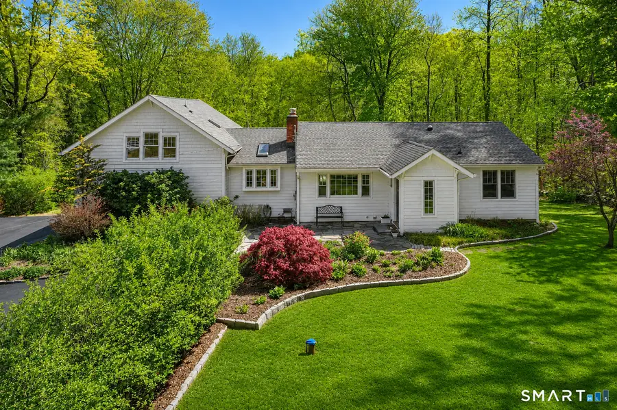 26 Glory Road, Weston, CT 06883 - #2