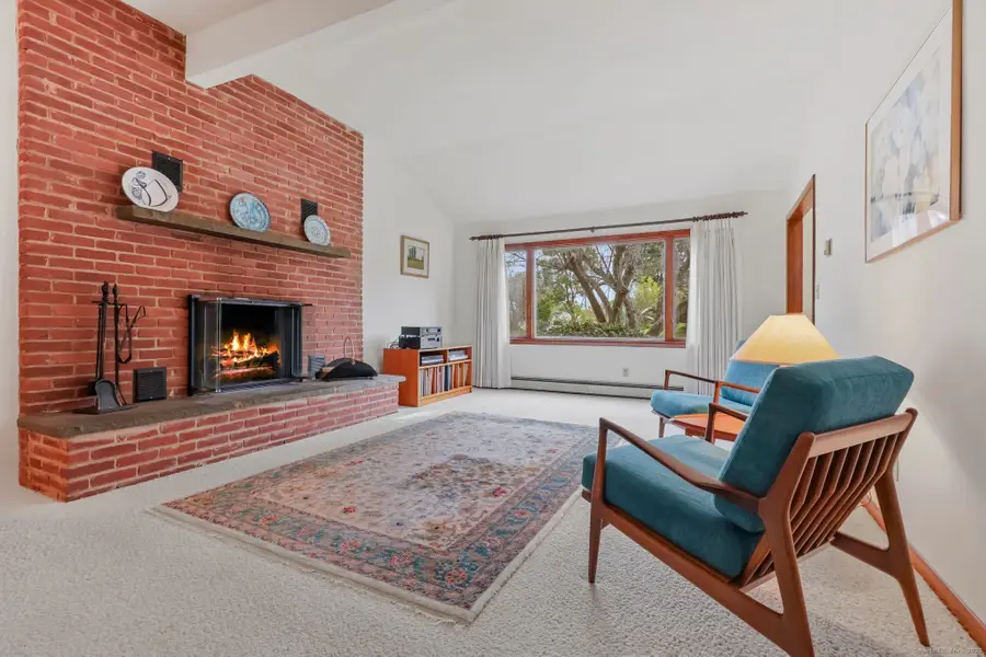 23 Silver Beech Road, Riverside, CT 06878 - Image #3