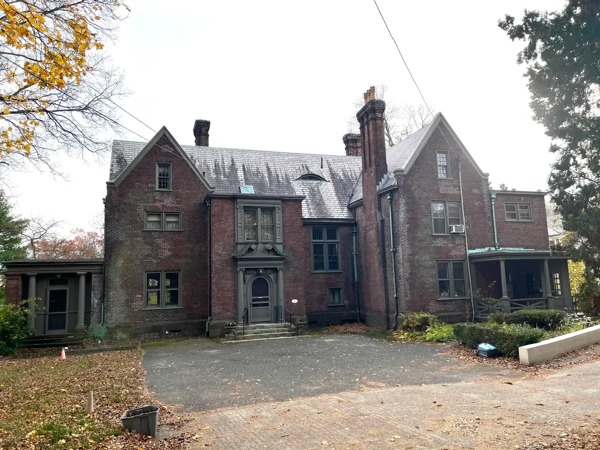 70 Hillside Avenue, Waterbury, CT 06710 - Image #1