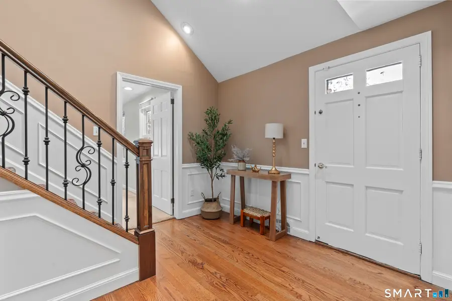 8 Berwyn Lane, West Hartford, CT 06107 - Image #2