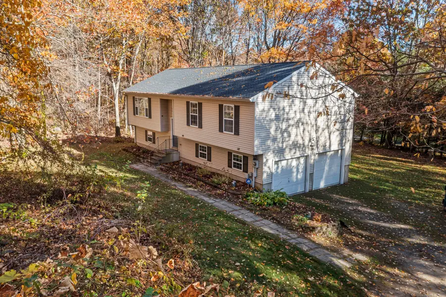 121 Barclare Lane, Wolcott, CT 06716 - Image #2