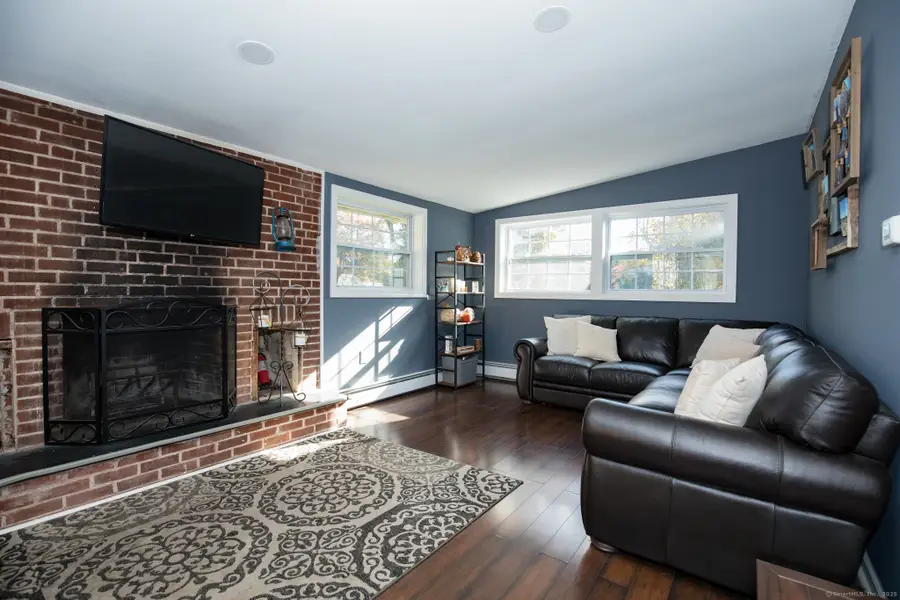 1105 West Woods Road, Hamden, CT 06518 - Image #2