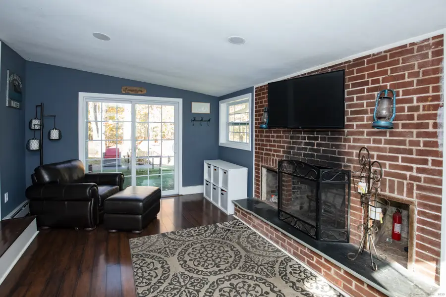 1105 West Woods Road, Hamden, CT 06518 - Image #3