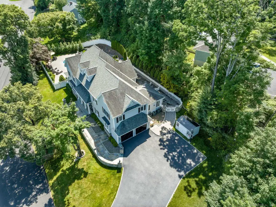 7 Curt Terrace, Greenwich, CT 06831 - #3