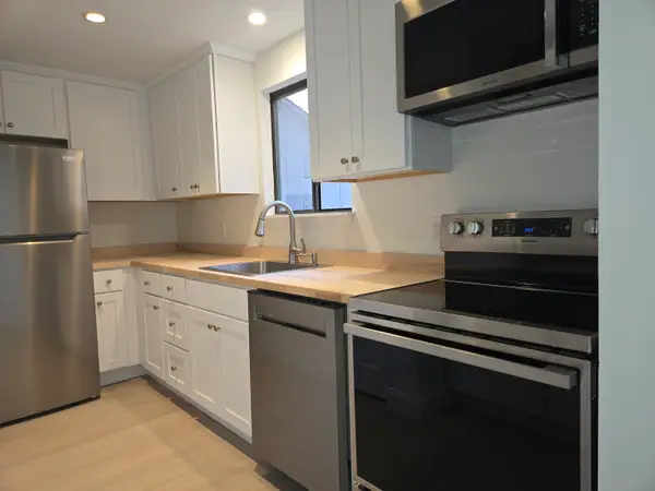 76 Wauwinet Trail #76, Guilford, CT 06437