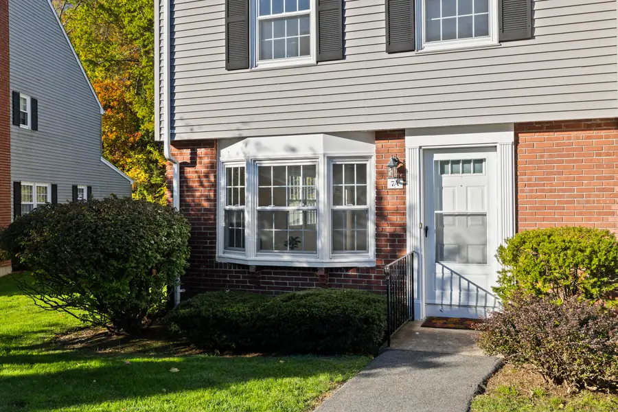 7 Barrington Drive #APT A, Wethersfield, CT 06109 - Image #2