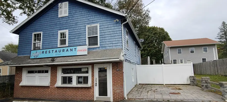 284 Shore Road, Old Lyme, CT 06371 - Image #2