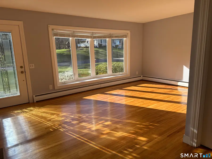 94 Mohawk Drive, Wallingford, CT 06492 - Image #3