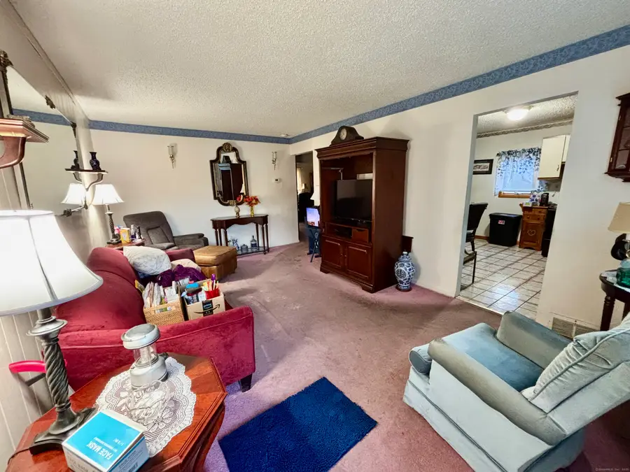 21 7th Street, Newington, CT 06111 - Image #2