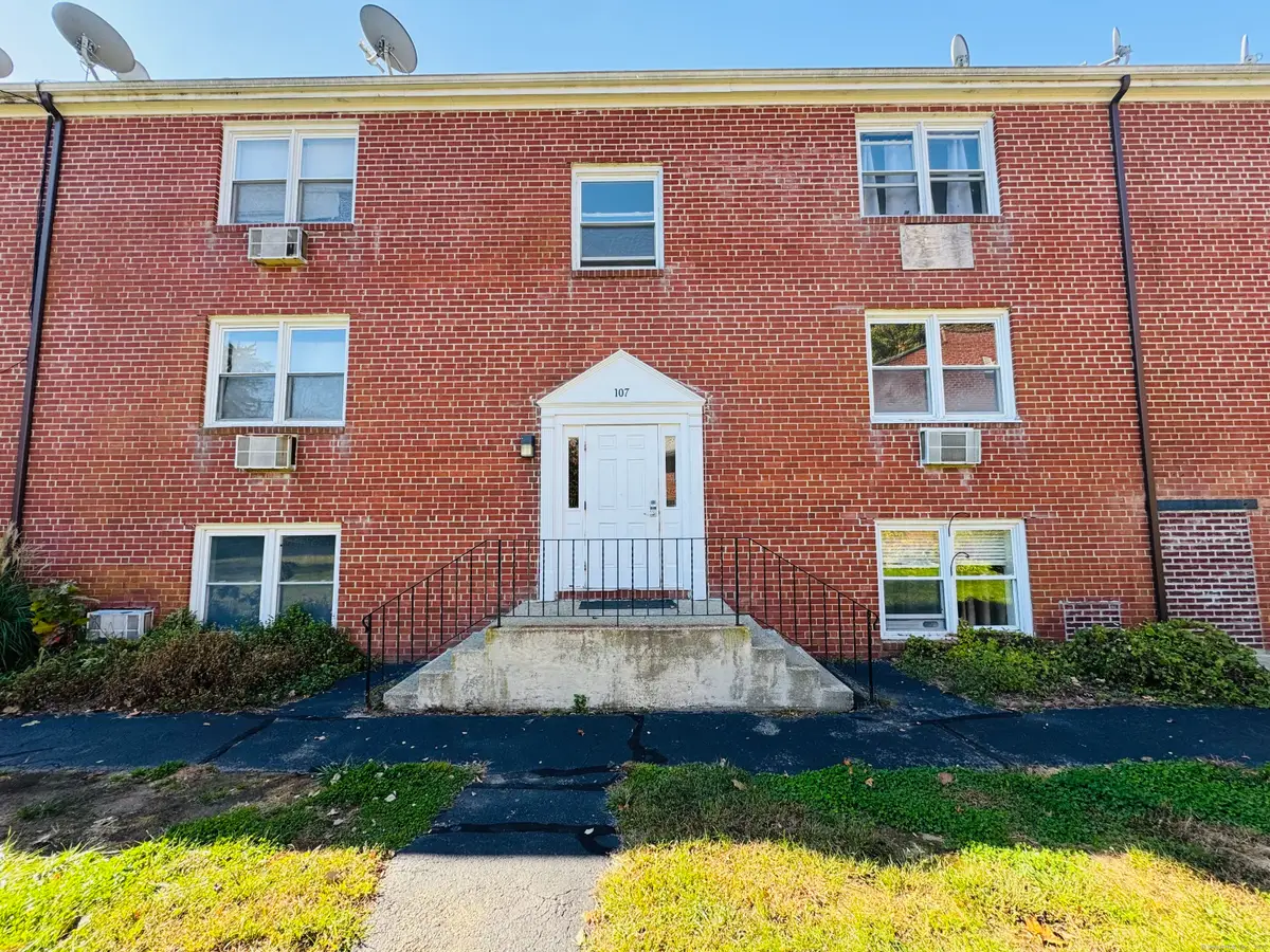 107 Niles Hill Road #A, New London, CT 06320 - Image #1