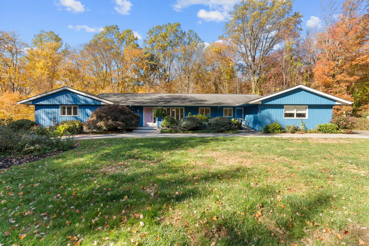 51 Brookwood Drive, Woodbridge, CT 06525 - Image #1