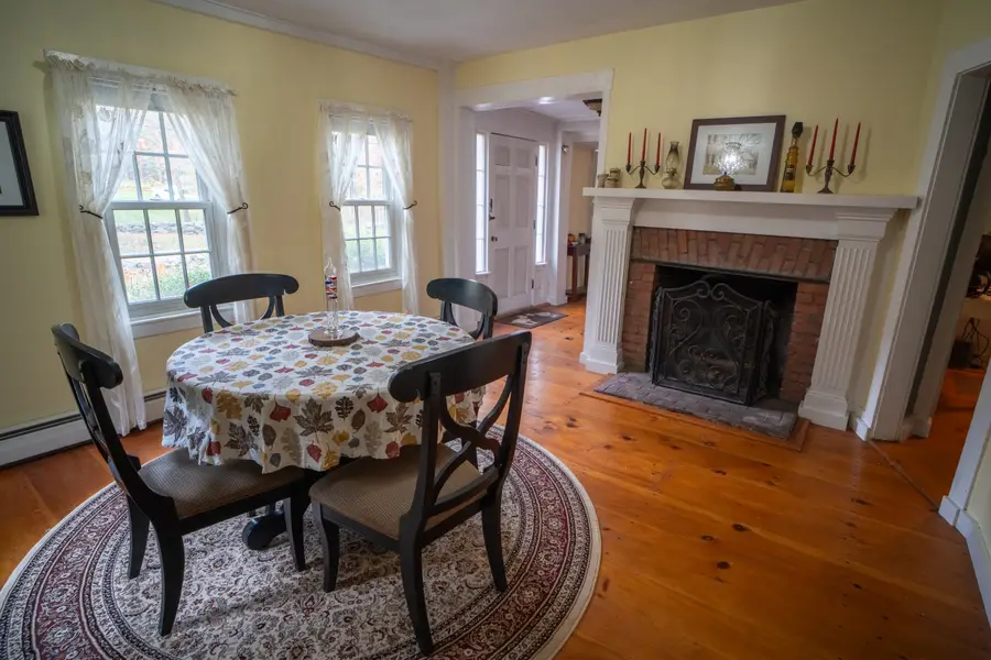 106 Five Mile River Road, Putnam, CT 06260 - Image #3