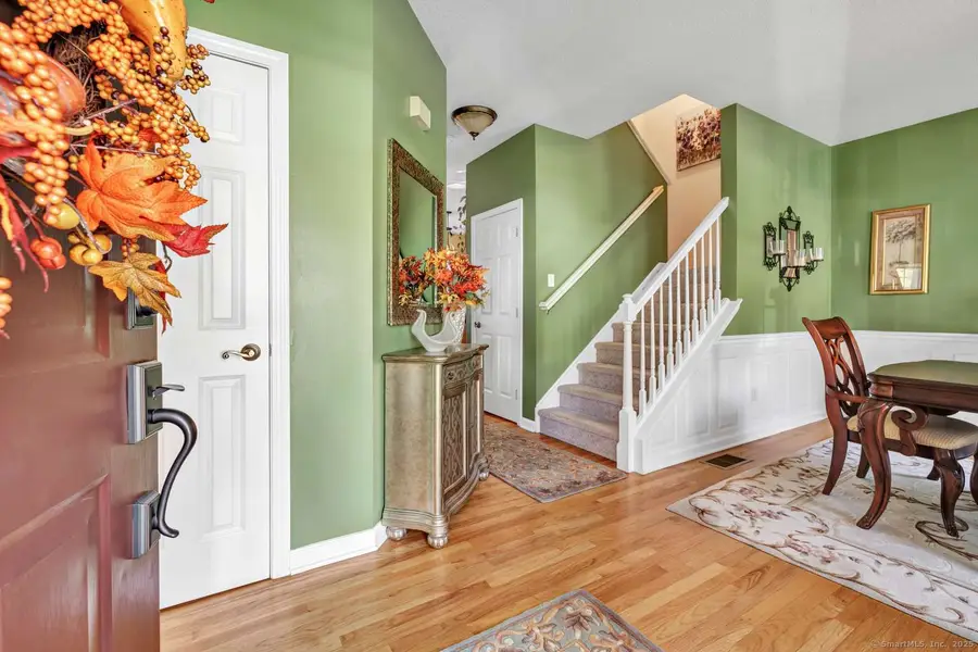 95 Orleton Court, Cheshire, CT 06410 - Image #3