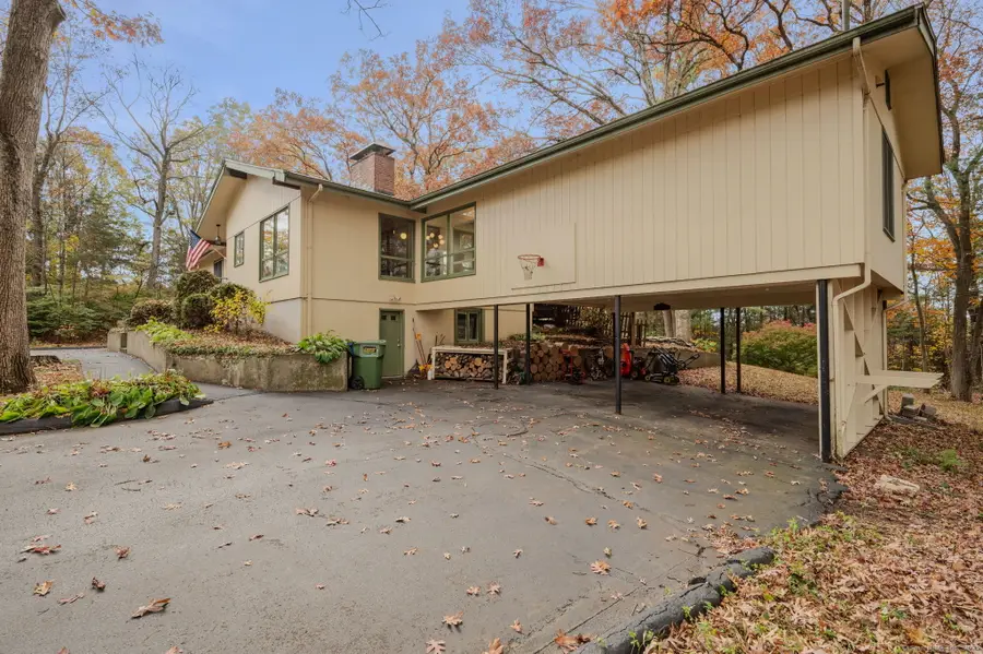 15 Goulart Drive, Bozrah, CT 06334 - Image #3