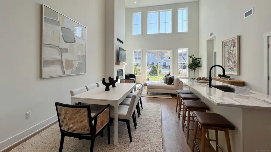 12 Whisper Ridge Way #45, Woodbridge, CT 06525 - Image #3