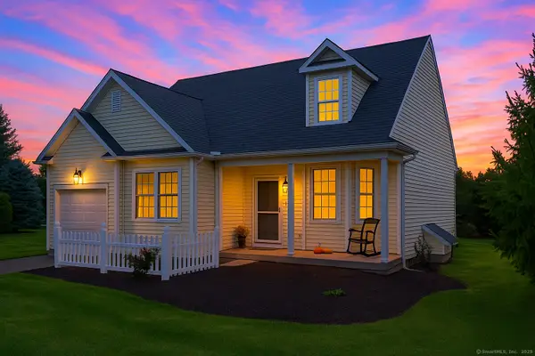 6 Strawberry Lane #6, East Hartford, CT 06118