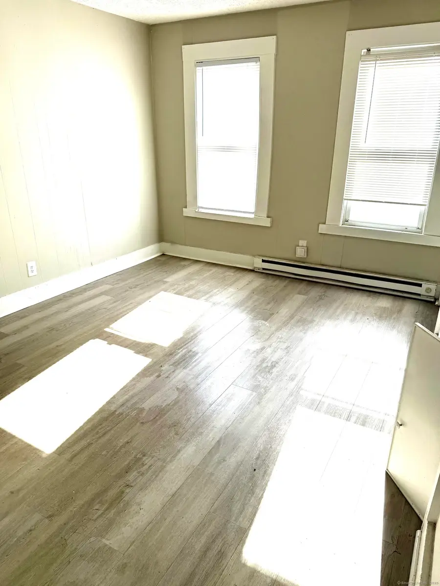 15 Alton Street, New Haven, CT 06513 - Image #2