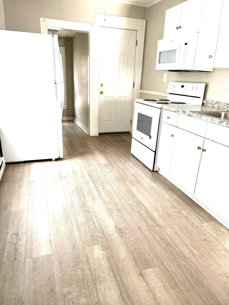 15 Alton Street, New Haven, CT 06513 - Image #3