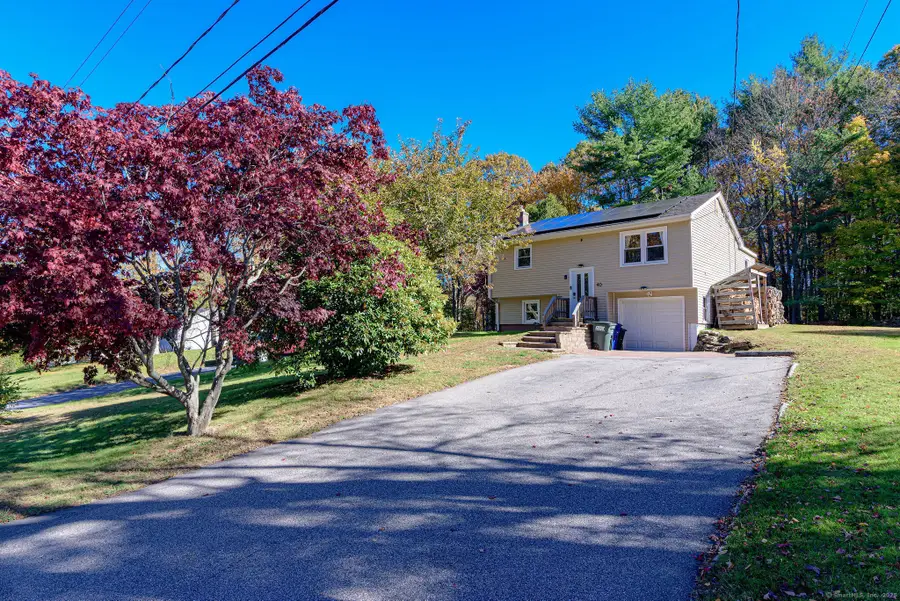 40 Tanglewood Lane, Voluntown, CT 06384 - Image #2