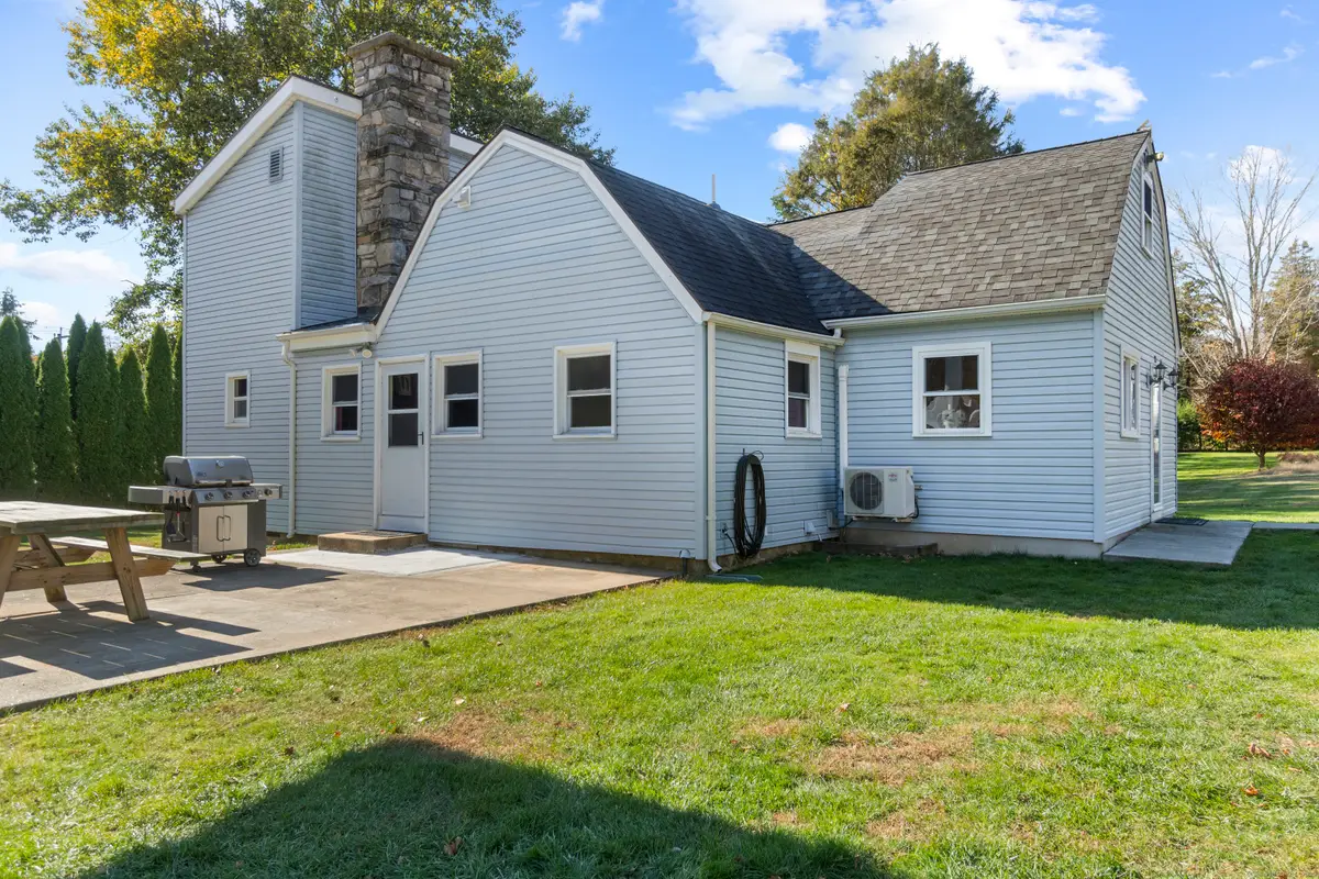 13 Old Post Road, Old Lyme, CT 06371 - Image #1
