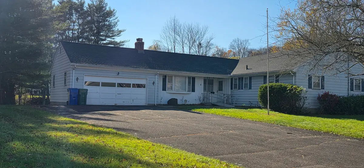 9 Mallard Drive, Bloomfield, CT 06002 - Image #1