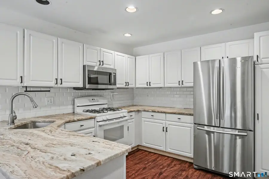 15 Greenwich Lane #15, Avon, CT 06001 - Image #3