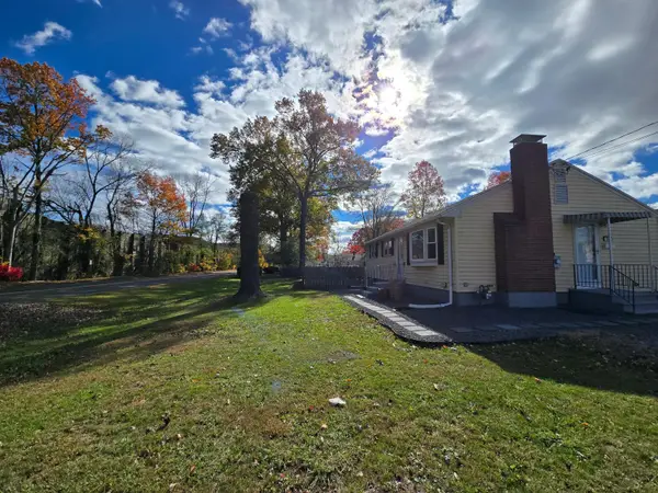 559 Mountain Road, Newington, CT 06111