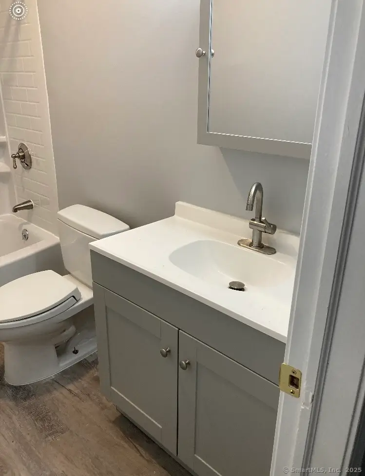 38 Shirley Street #APT 5, Waterbury, CT 06708 - Image #3