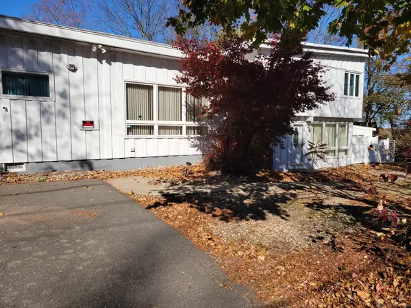 281 South Road, Farmington, CT 06032