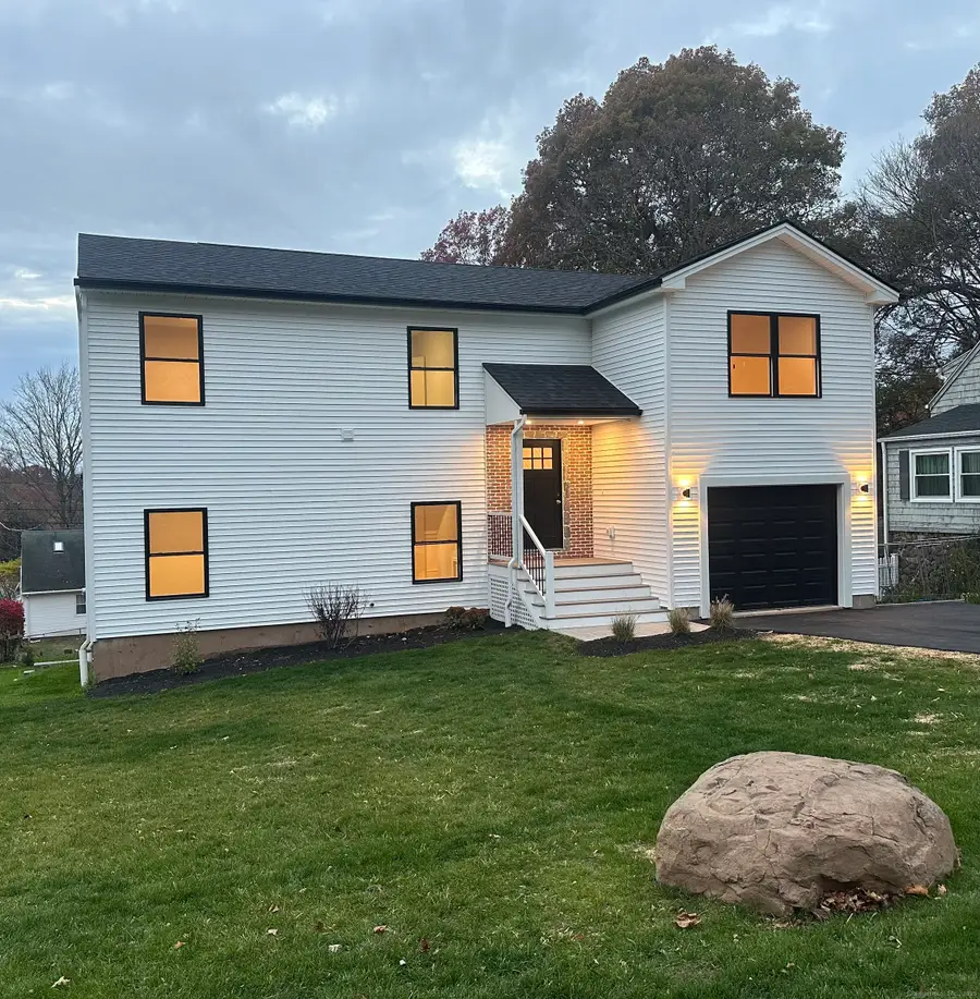 201 Lydale Place, Meriden, CT 06450 - Image #2