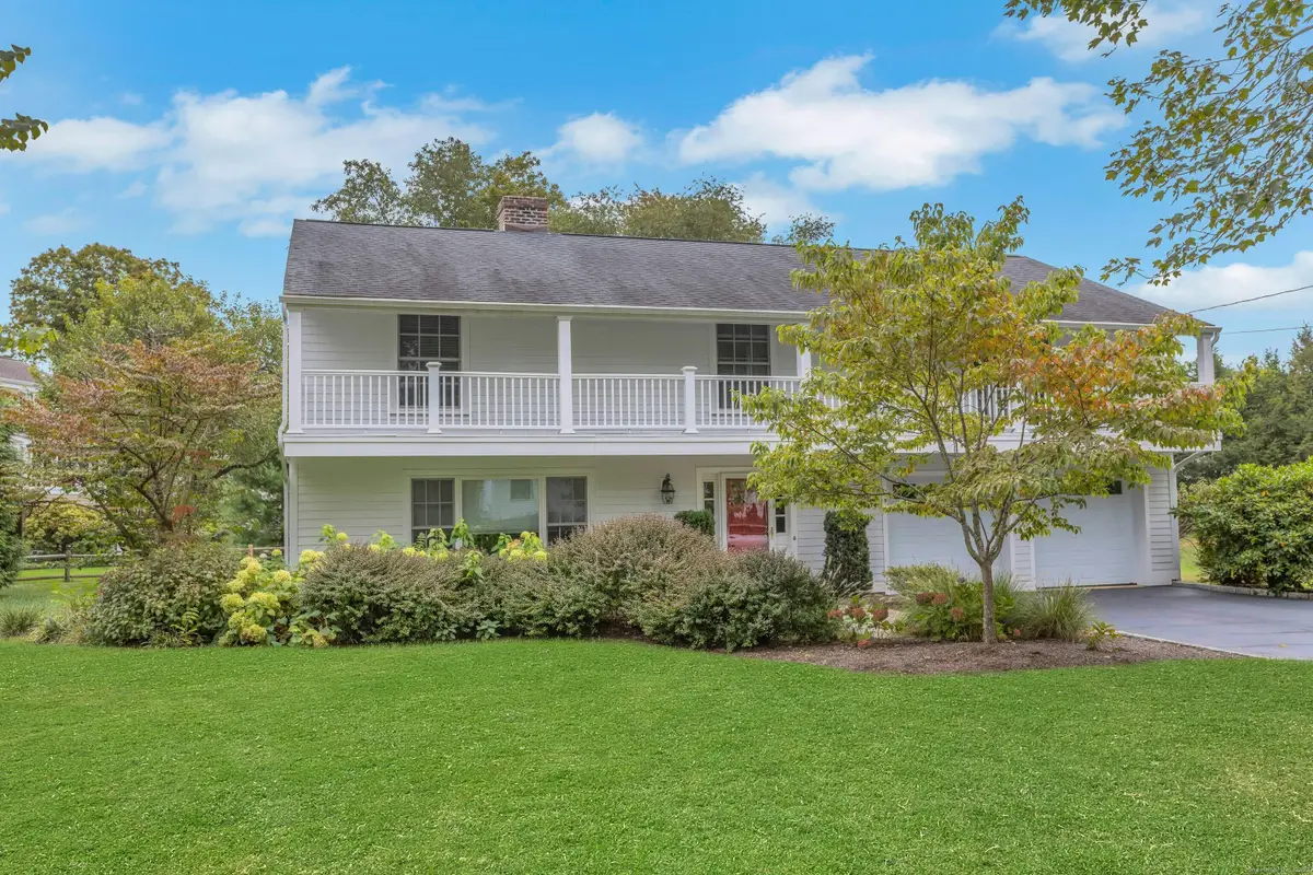 12 Lincoln Drive, New Canaan, CT 06840 - Image #1