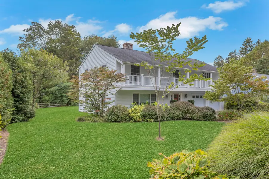 12 Lincoln Drive, New Canaan, CT 06840 - Image #3