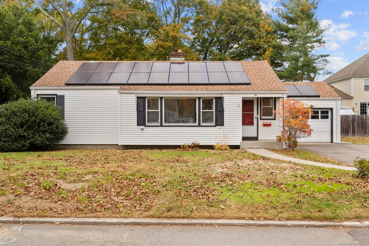 19 Knollwood Road, Milford, CT 06460 - Image #1