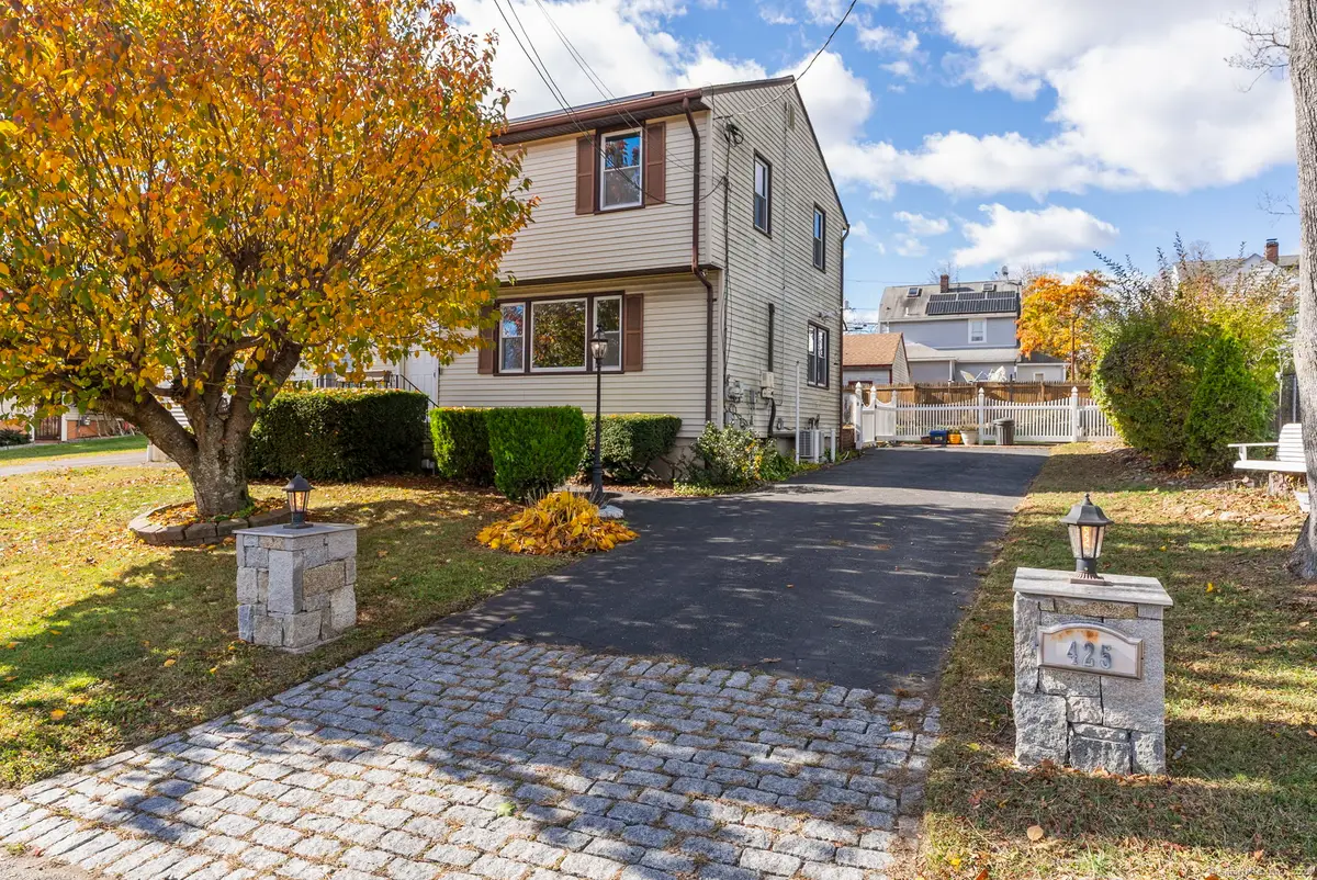 425 Wiklund Avenue, Stratford, CT 06614 - Image #1