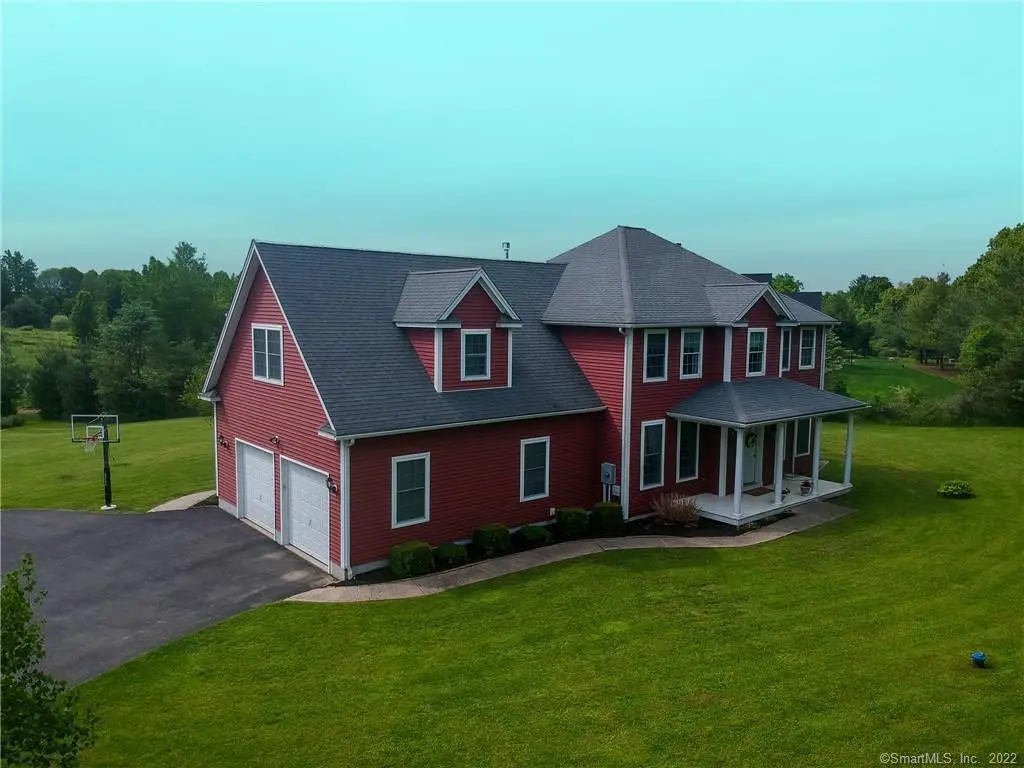 432 Quassapaug Road, Woodbury, CT 06798 - Image #1