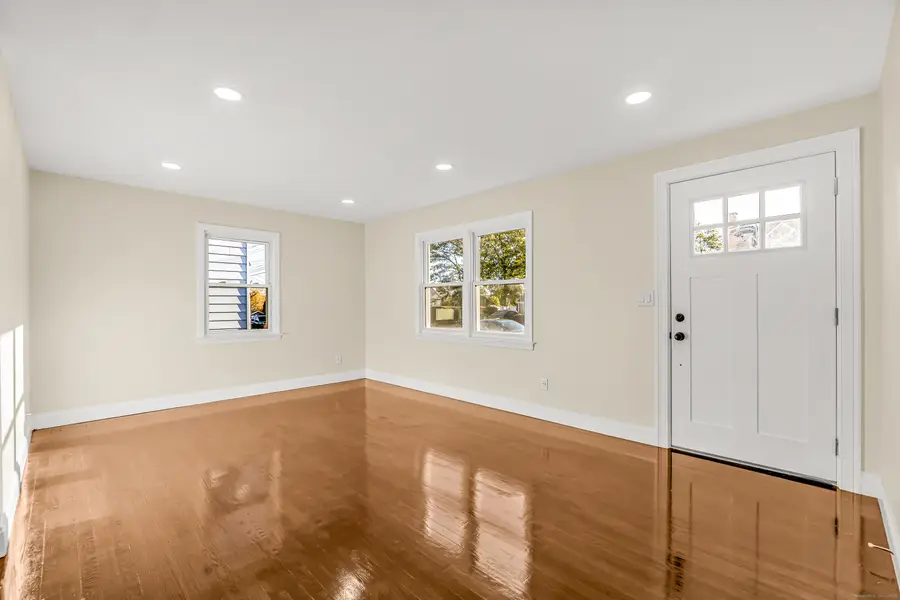 18 Lenox Street, East Haven, CT 06512 - Image #3