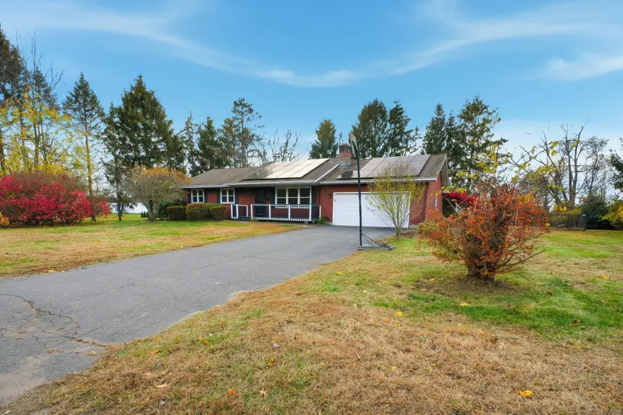 3 Eastwood Drive, Broad Brook, CT 06016 - Image #2