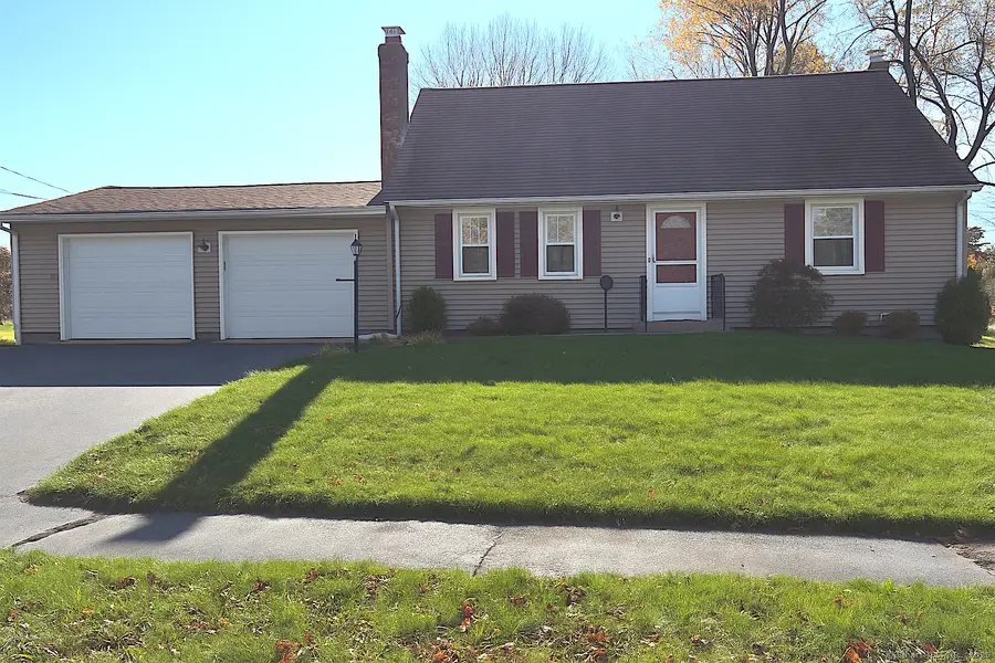 11 Brook Road, Enfield, CT 06082 - Image #2
