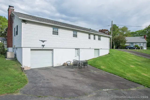 91 Parklawn Drive, Waterbury, CT 06708 - Image #2