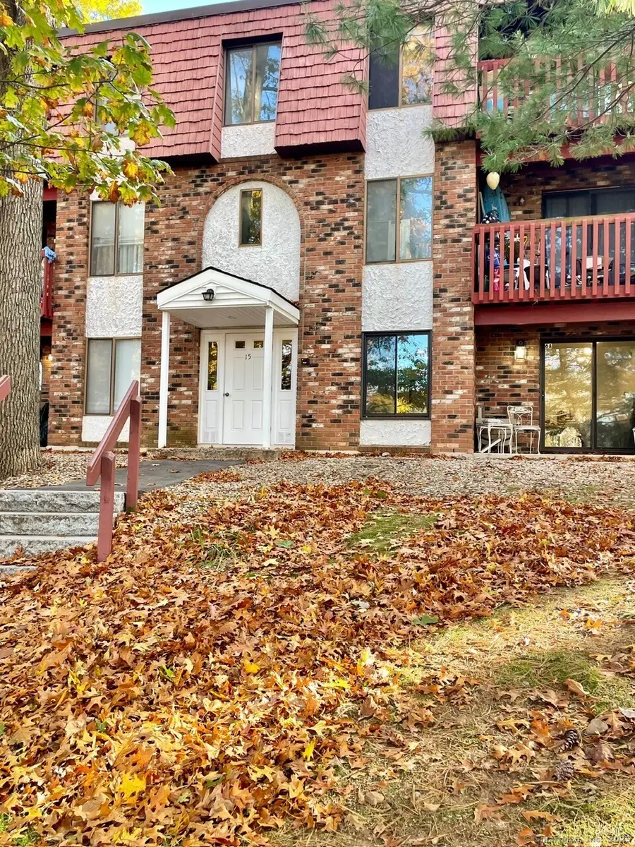 15 Woodsedge Drive #Apt 6C, Newington, CT 06111 - Image #3